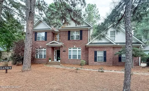 325 Sugar Pine Dr, Pinehurst, NC 28374 photo 2