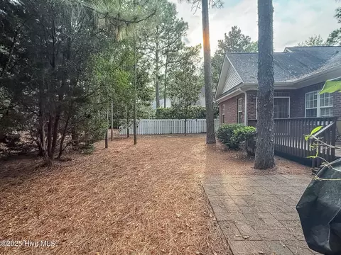 325 Sugar Pine Dr, Pinehurst, NC 28374 photo 8
