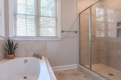 Bath - 4 Ash Ct, Pinehurst, NC 28374 photo 2 of 3