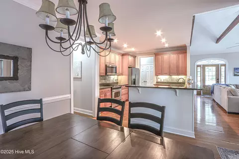 Dining - 4 Ash Ct, Pinehurst, NC 28374 photo 3 of 6
