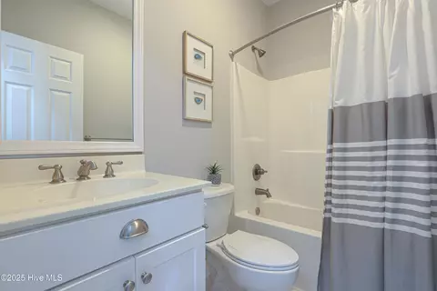 Bath - 4 Ash Ct, Pinehurst, NC 28374 photo 3 of 3