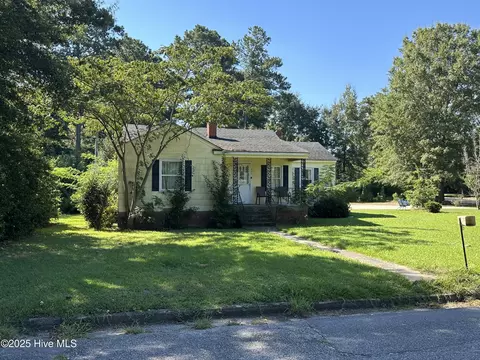 423 Midland Way, Laurinburg, NC 28352