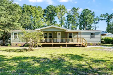 205 Arlington Dr, Wilmington, NC 28401
