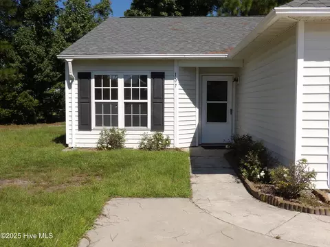 107 Gooding Dr, Havelock, NC 28532