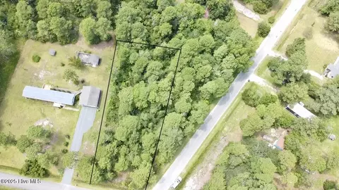 1893 Juniper Rd, Southport, NC 28461