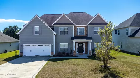 262 Cuddy Ct, Sneads Ferry, NC 28460