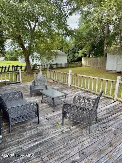 Exterior - 3869 Robin Rd, Ayden, NC 28513 photo 1 of 3