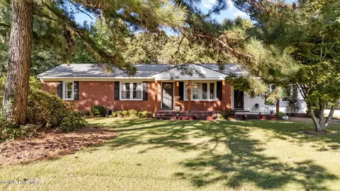 2155 Piney Grove Church Rd, Kenly, NC 27542