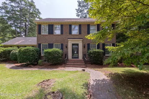 401 Martinsborough Rd, Greenville, NC 27858