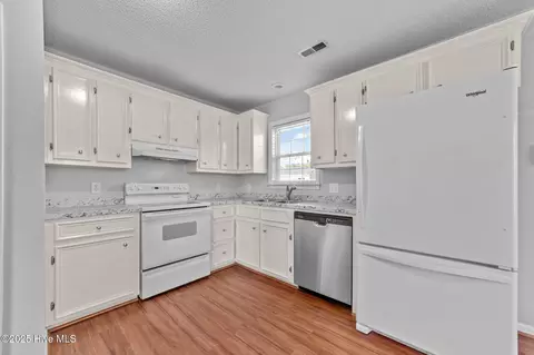 3714 Dover Dr, Ayden, NC 28513 photo 13