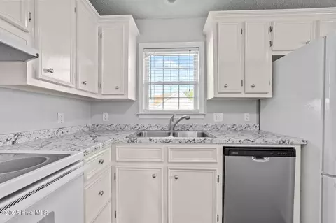 3714 Dover Dr, Ayden, NC 28513 photo 14
