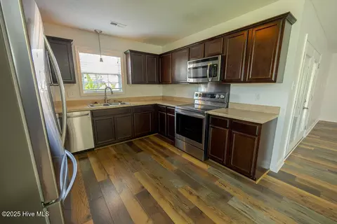 405 Sundown Ct, Hubert, NC 28539 photo 21