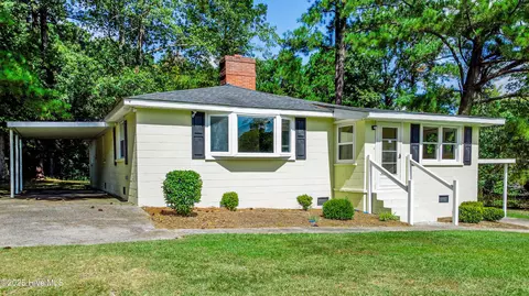 159 Fourth Ave, Hertford, NC 27944