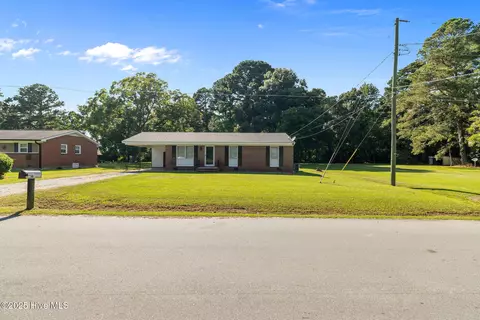 227 Belfast Ave, Goldsboro, NC 27530