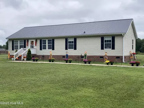 1194 Willeyton Rd, Gates, NC 27937