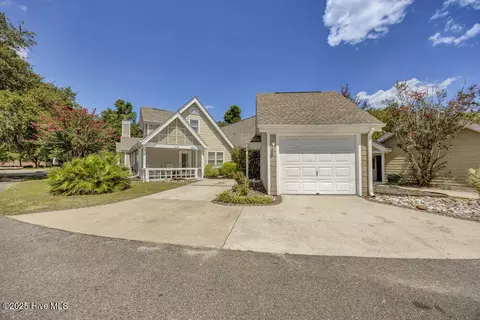 5116 Greenville Loop Rd #B, Wilmington, NC 28409