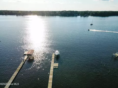 View/Area - 1317 Teachs Point Rd, Bath, NC 27808 photo 5 of 26