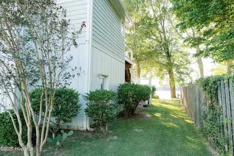 Exterior - 1317 Teachs Point Rd, Bath, NC 27808 photo 5 of 12