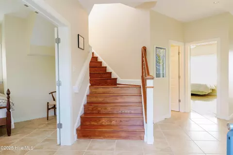 Entry Way - 1317 Teachs Point Rd, Bath, NC 27808 photo 2 of 2