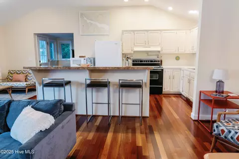 Kitchen - 1317 Teachs Point Rd, Bath, NC 27808 photo 4 of 6