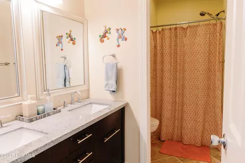 Bath - 1317 Teachs Point Rd, Bath, NC 27808 photo 1 of 5