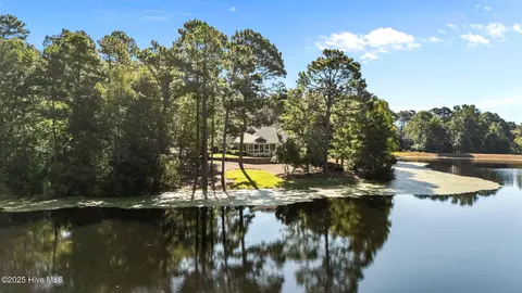 110 Killiney Ct, Pinehurst, NC 28374 photo 8