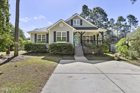 1298 Spring Lake Dr, Southport, NC 28461