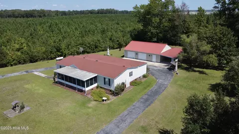 7759 Nc 306, Aurora, NC 27806