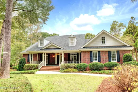 8700 Fazio Dr, Wilmington, NC 28411
