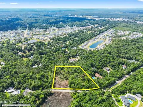 109 Corcus Ferry Rd # C, Hampstead, NC 28443