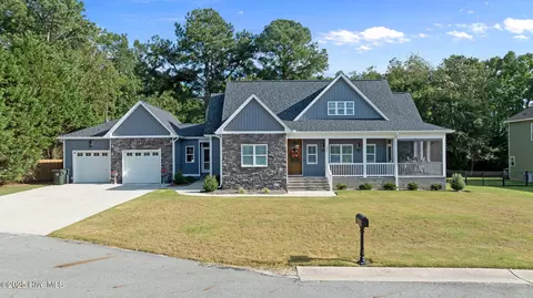 202 Michelle Dawn Dr, Goldsboro, NC 27534