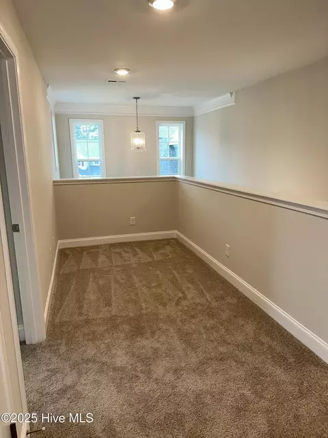 Entry Way - 579 Midsummer St, Aberdeen, NC 28315 photo 4 of 5