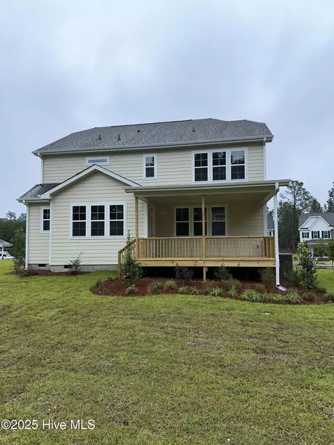Exterior - 579 Midsummer St, Aberdeen, NC 28315 photo 3 of 3