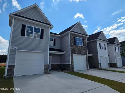 2001 Newbury Way #B, Greenville, NC 27834