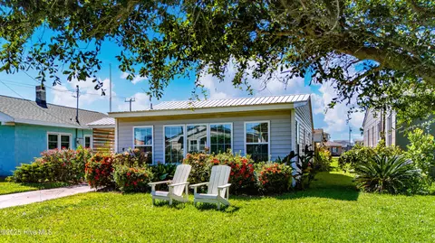 503 W Bogue Blvd, Atlantic Beach, NC 28512