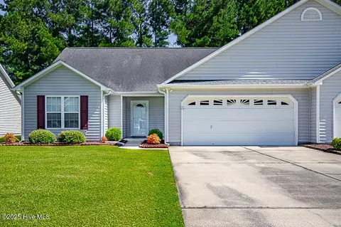 116 Tiger Woods Pl, New Bern, NC 28560