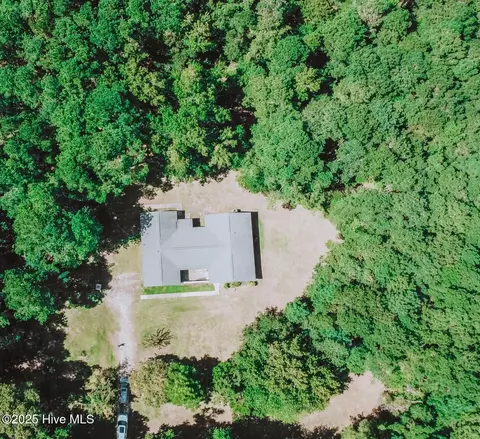 276 Goose Creek Rd, Hubert, NC 28539