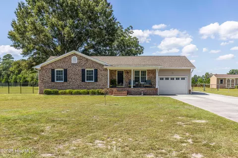 5011 Marathon Landing Ct, Castle Hayne, NC 28429