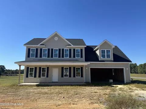 146 Spring Meadows Dr, Aberdeen, NC 28315