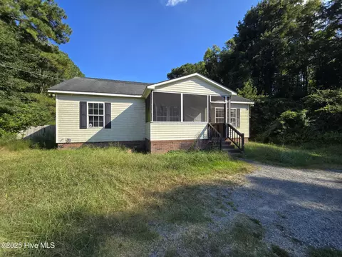 586 Old Us 17, Elizabeth City, NC 27909
