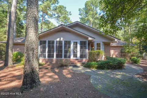 Exterior - 6 White Birch Ln, Pinehurst, NC 28374 photo 12 of 16