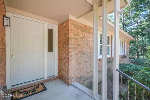 Exterior - 6 White Birch Ln, Pinehurst, NC 28374 photo 3 of 16