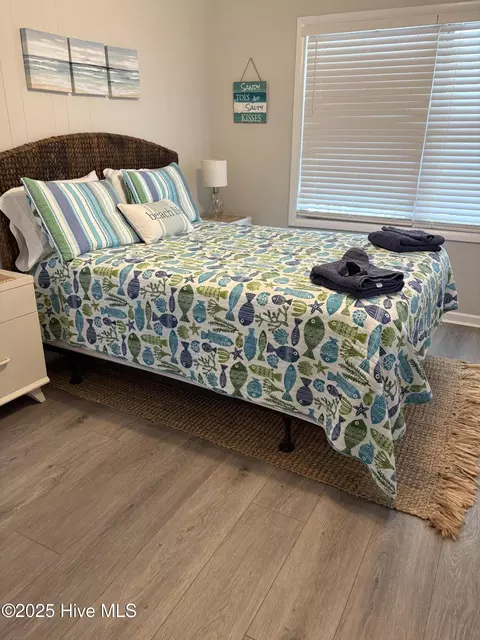 Bedroom - 412 33rd St, Sunset Beach, NC 28468 photo 4 of 4