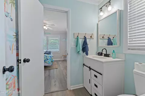 Bath - 412 33rd St, Sunset Beach, NC 28468 photo 3 of 4