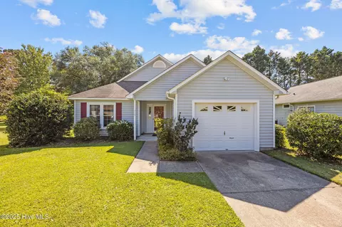 209 Esquire Ct, New Bern, NC 28562