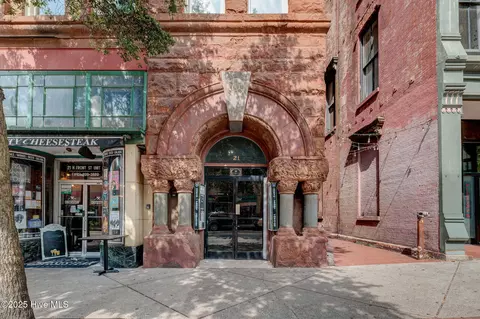 21 N Front St UNIT 3B4, Wilmington, NC 28401