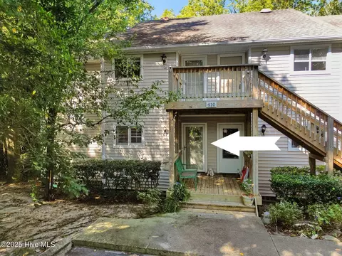 410 Forest Park Rd #102, Wilmington, NC 28409