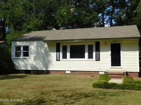 210 Homer St, Laurinburg, NC 28352