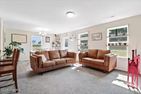 123 E Main St, Eureka, NC 27830 photo 10