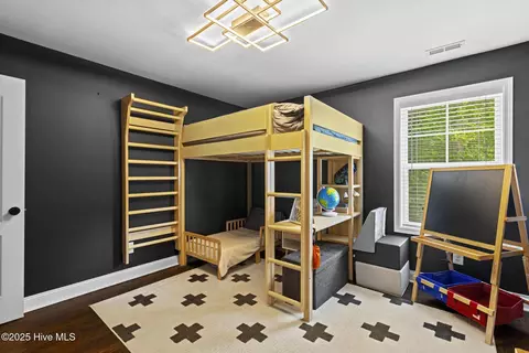 Bedroom - 75 Twisted Oak Ct, Hampstead, NC 28443 photo 6 of 7